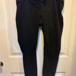 Isabel Maternity by Ingrid & Isabel Black Skinny Jeans